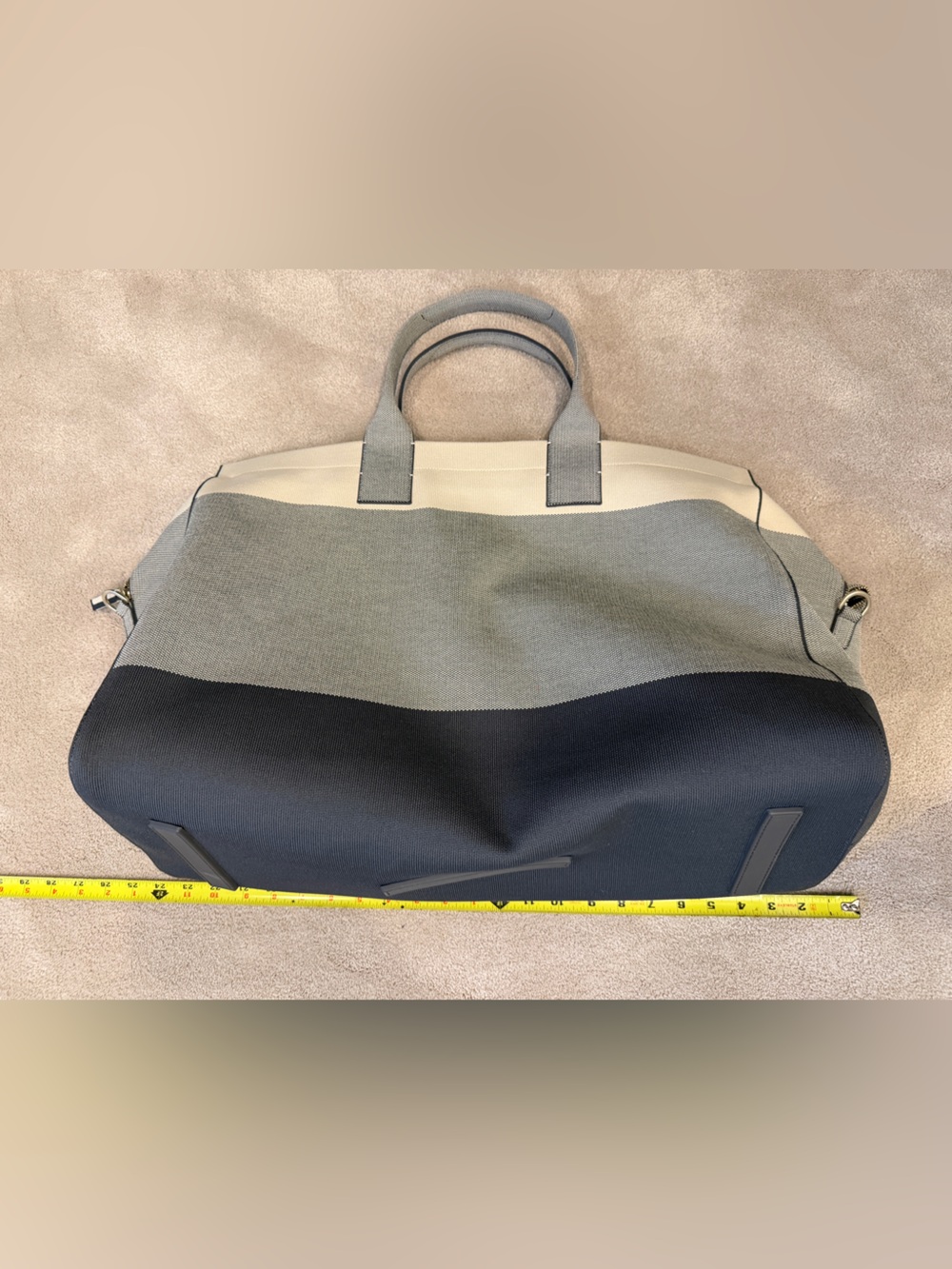 Like New Rothy’s Weekender - Picture 7 of 10